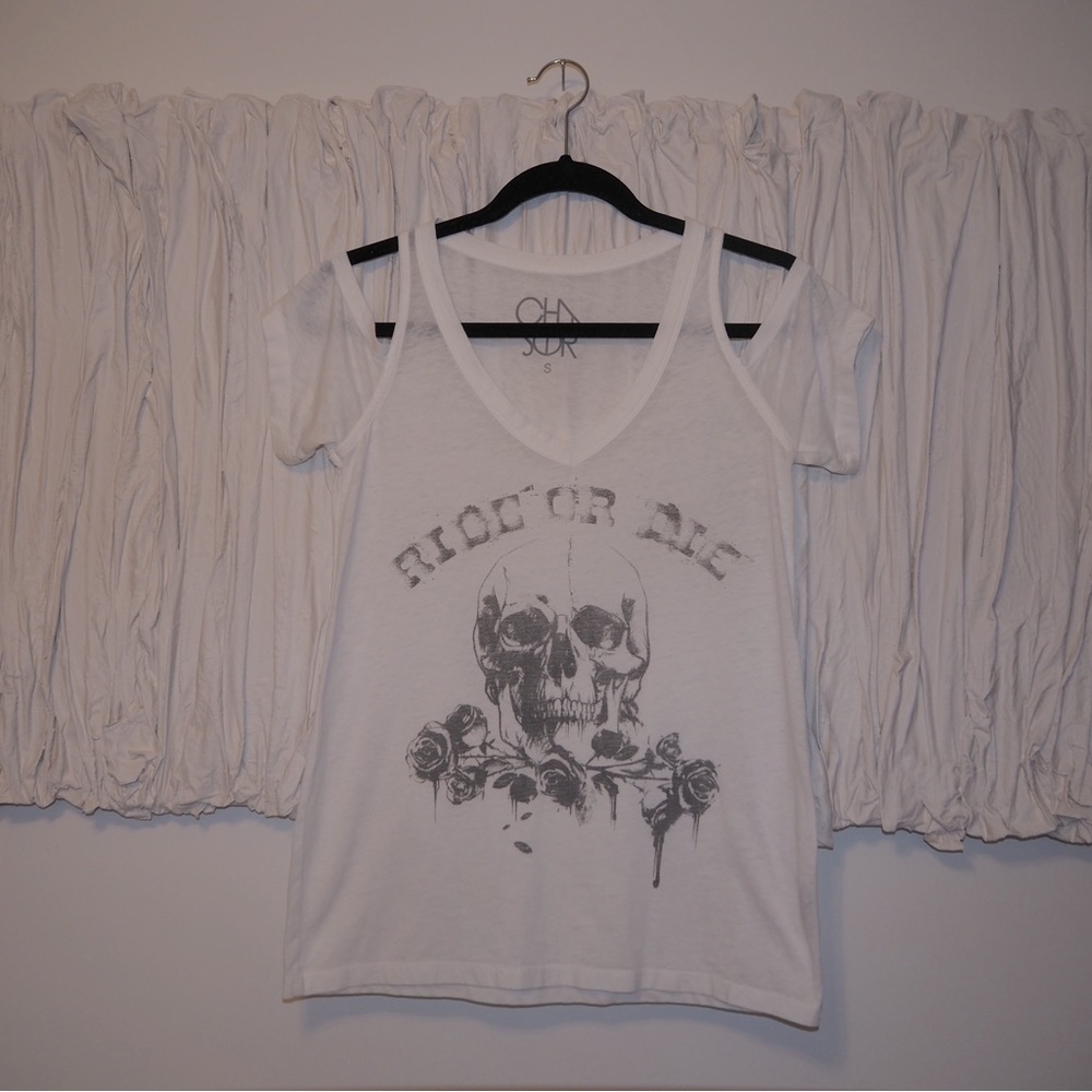 Chaser Ride or Die cold shoulder tee ☠️